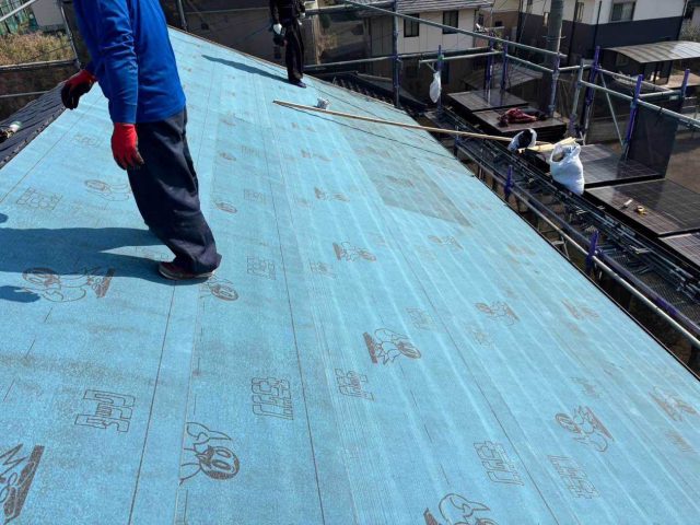 小郡市のカバー工事でルーフィング設置