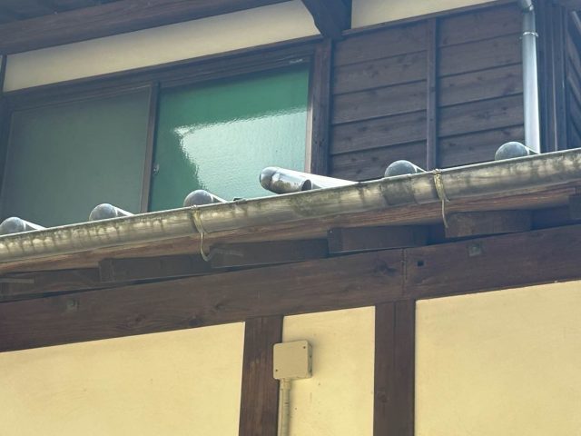筑紫野市で見つかった雨樋の劣化