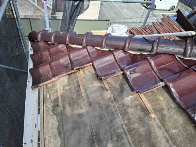 小郡市で防水紙の劣化を確認