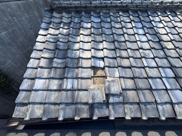 小郡市で防水紙の劣化を確認