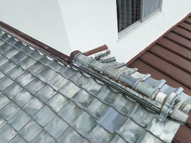 小郡市で強風被害に遭った瓦屋根