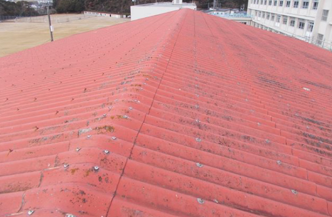 工場や倉庫の屋根工事・雨漏り工事・街の屋根やさん筑紫野店
