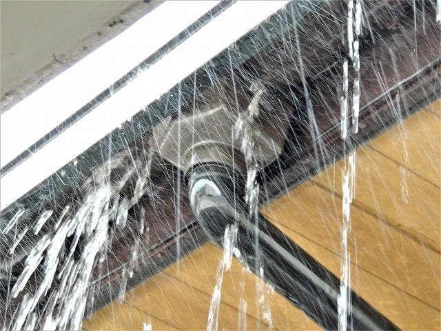 雨樋　軒樋