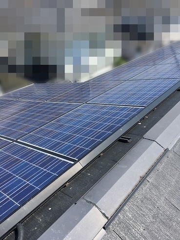 浜松市　中央区　太陽光パネル　鳥の巣　被害　カラーベスト　屋根