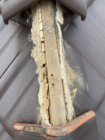 浜松市　平板瓦　棟　しっくい　剥がれ　釘浮き　調査