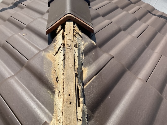 瓦　棟　漆喰　撤去