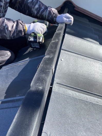 ルーガ　棟　下地　人工木　樹脂　垂木