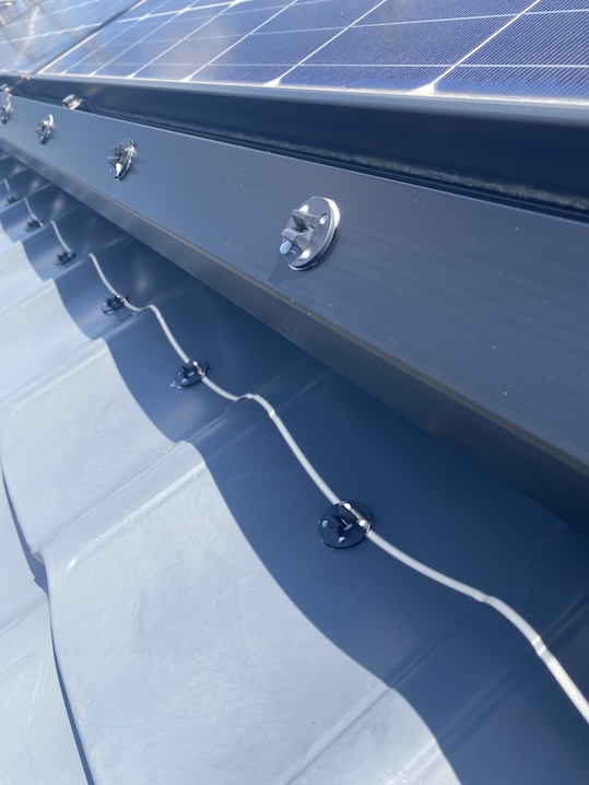 鳥よけ　ネット　留め具