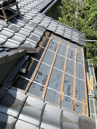 部分　葺き替え　修理　瓦