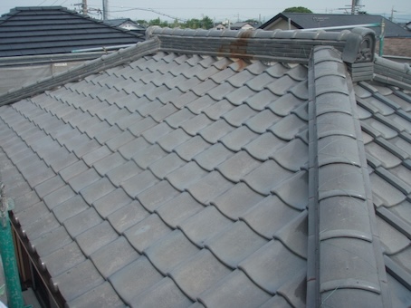 葺き替え　前　瓦屋根