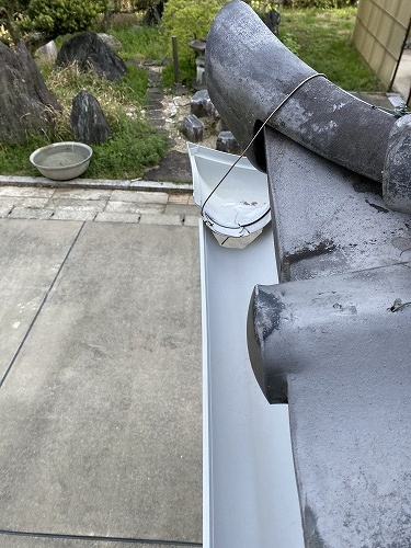 雨樋　浜松市　瓦屋根　水受け　軒樋