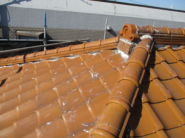 防水紙が劣化した瓦屋根