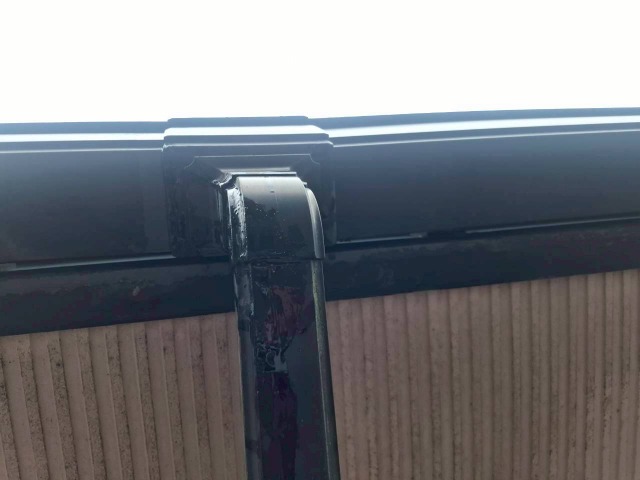 軒樋水漏れ