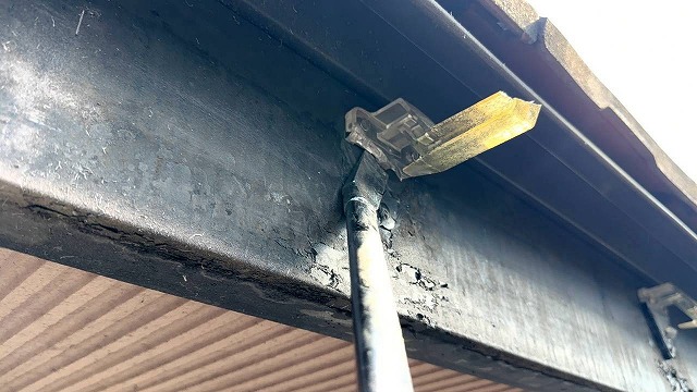 金具撤去作業の様子