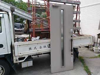 高崎市中居町玄関ドア交換3