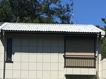 北軽井沢別荘 下塗り(錆止め)後