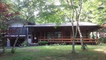 吾妻郡長野原町別荘外観