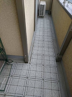 藤岡市 ベランダ洗浄前