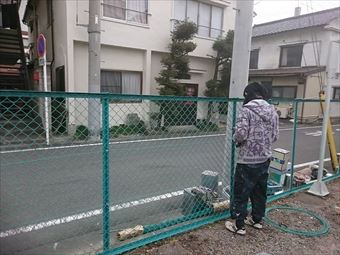 前橋市表町S様邸フェンスネット設置作業