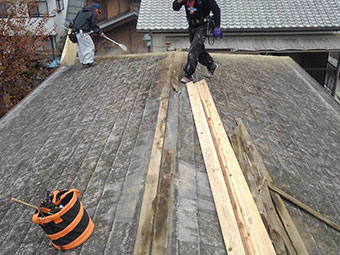 太田市下浜田 棟板金交換工事