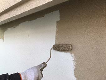 藤岡市 屋根外壁塗装 外壁中塗り