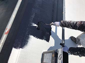 藤岡市 屋根外壁塗装 屋根中塗り