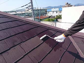 藤岡市 屋根 シーラー2回目