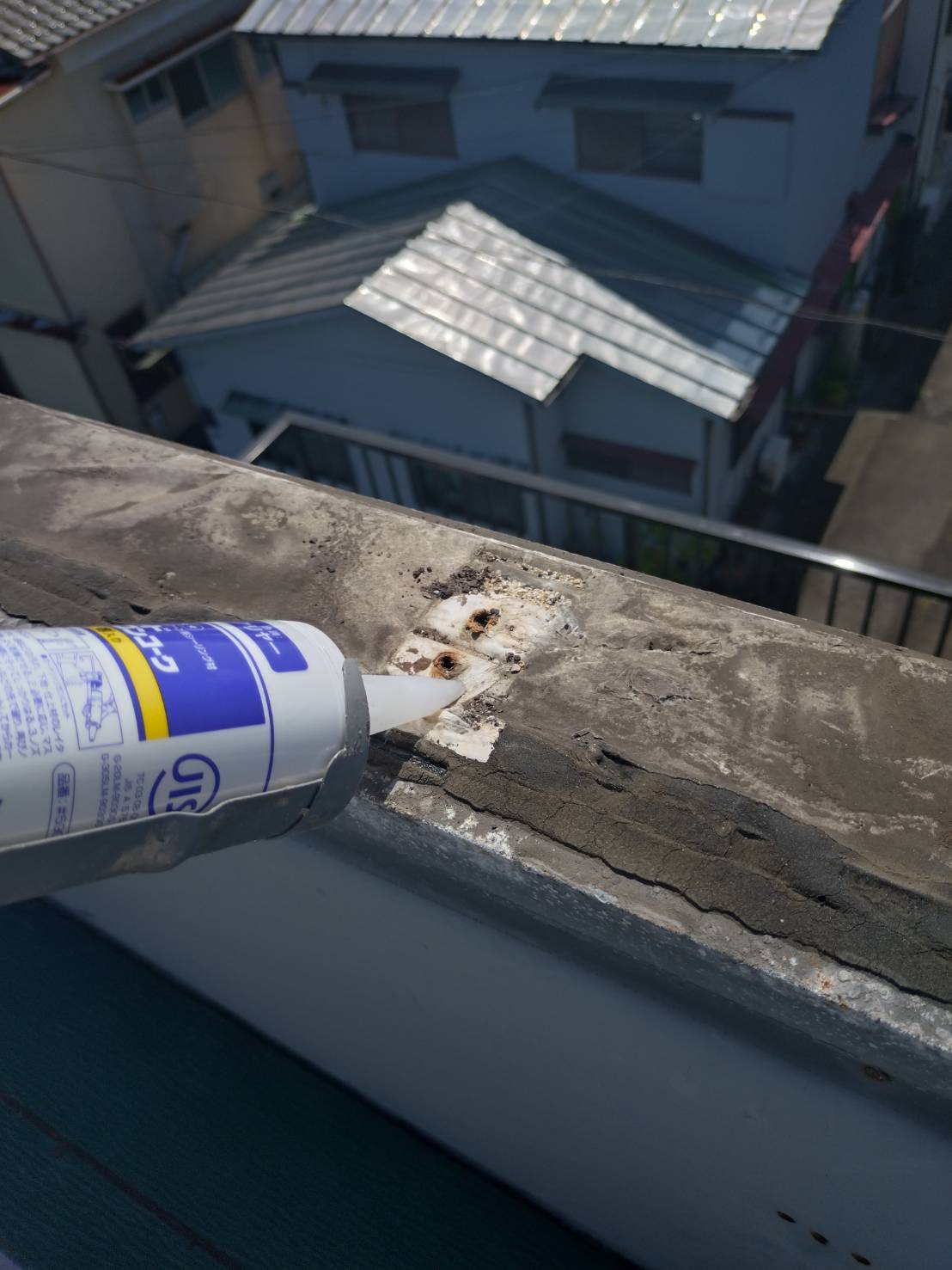 コーキング作業