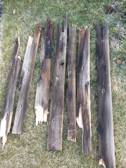 腐食した下地の木