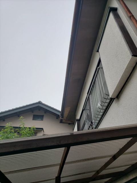 沼津市南面軒天井破損