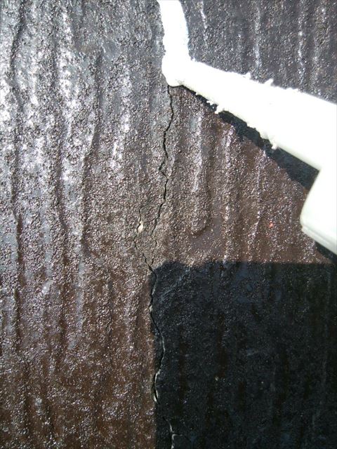 長泉町屋根ひび割れコーキング