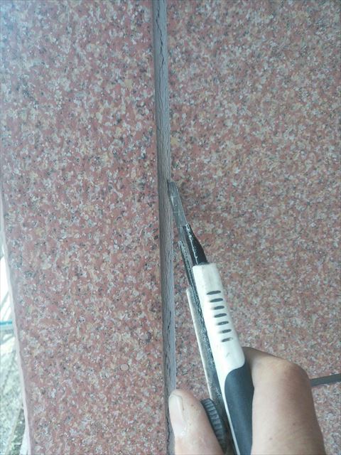 長泉町でコーキング剥がし