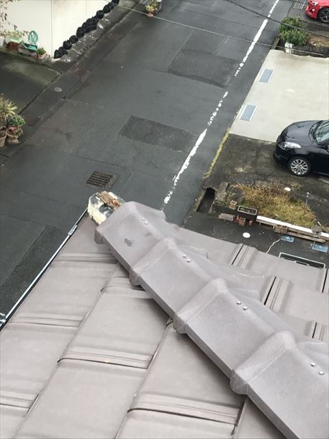 長泉町　台風により棟瓦が飛んだ
