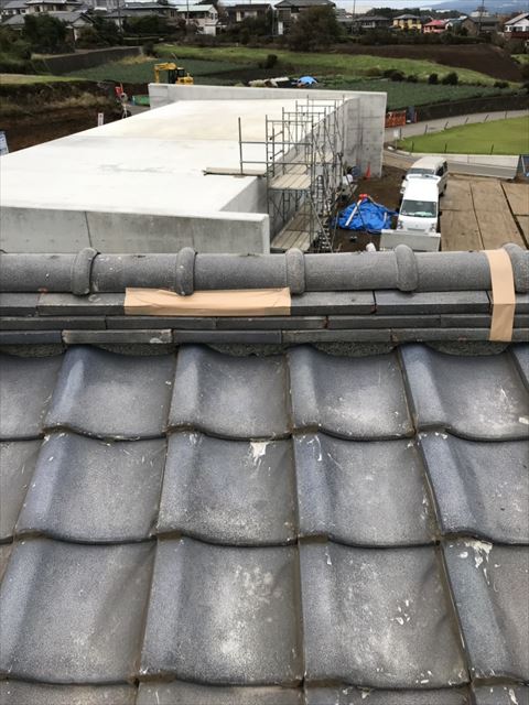 沼津市　棟瓦が飛ばないように緊急処置