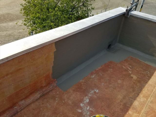 函南町屋上防水既存シート撤去