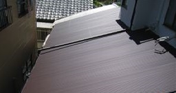 ガルバ屋根完成