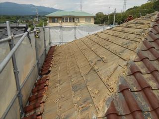 瓦屋根の下地