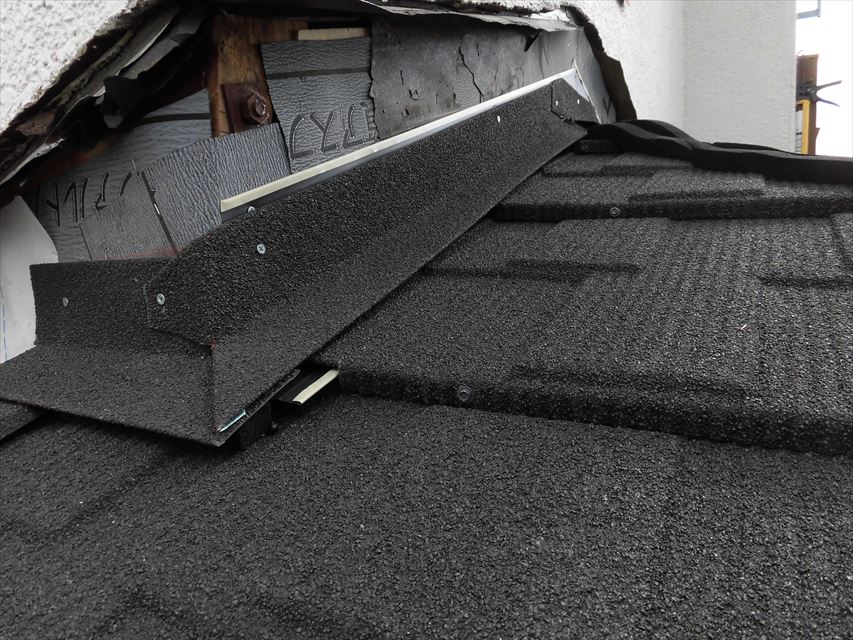 裾野市雨押え取付