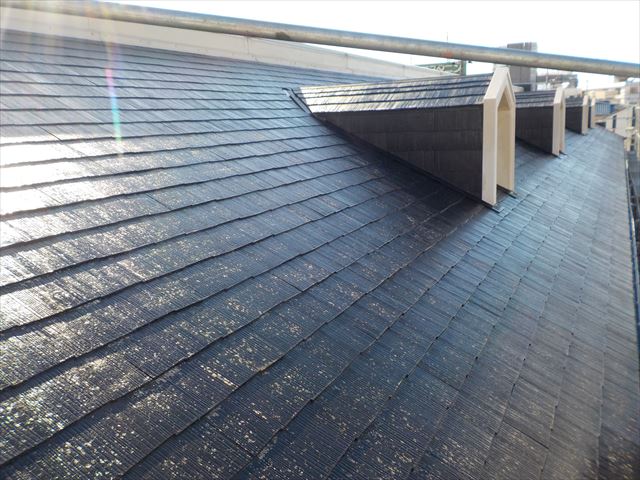 三島市アパート屋根下塗り