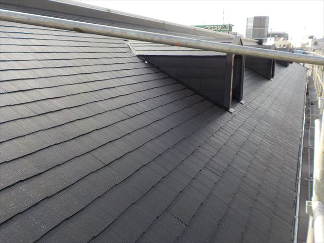 三島市アパート屋根塗装完了