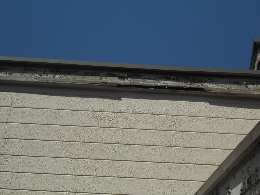 函南町破風板腐食