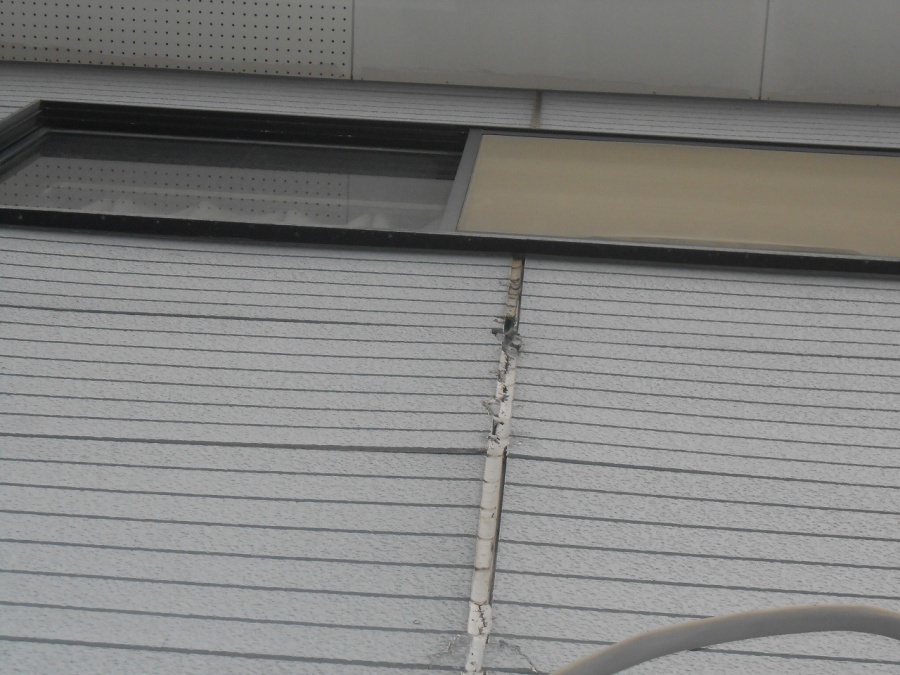 沼津市住宅目地コーキング劣化