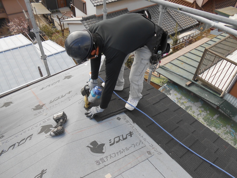 裾野市セネター葺き