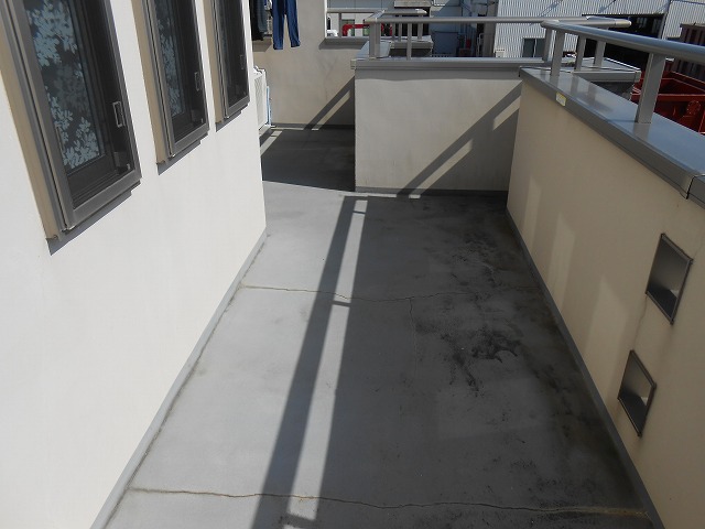 既存シート防水+保護モルタル