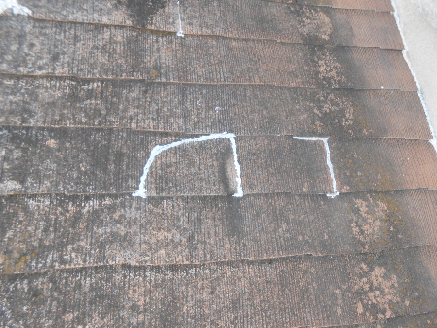 屋根材割れ