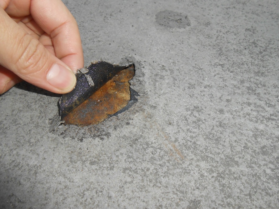 シート防水破れ