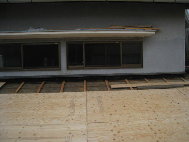 沼津市屋根下地作り