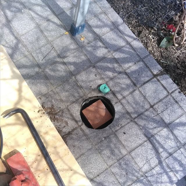 沼津市玄関屋根穴の嵩上げ