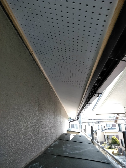 三島市　軒天補修