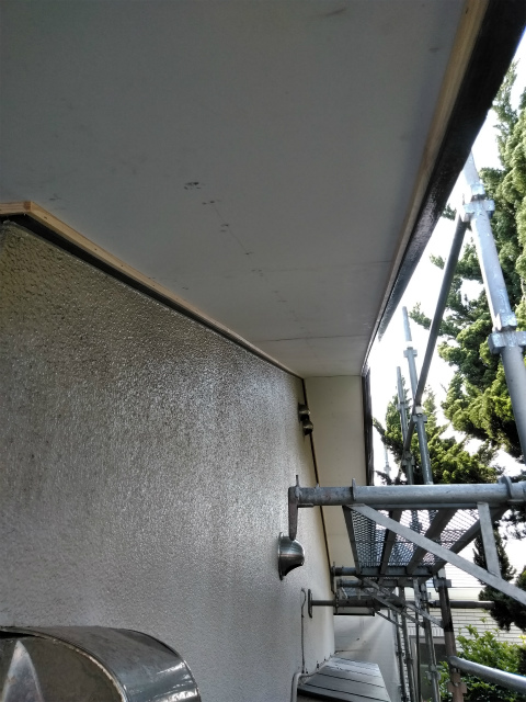 三島市　軒天補修